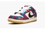 NIKE X PARRA DUNK LOW SB SNEAKERS