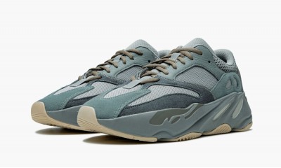 ADIDAS YEEZY
YEEZY BOOST 700
Teal Blue