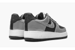 NIKE
NIKE AIR FORCE 1 LOW
Silver Snake